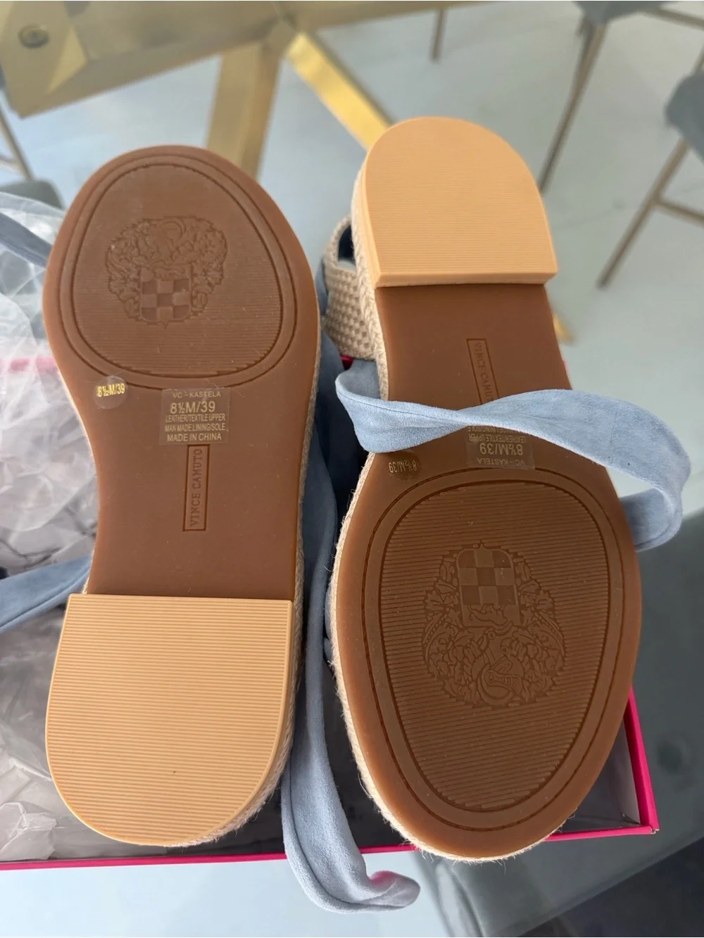 Vince Camuto vince camuto